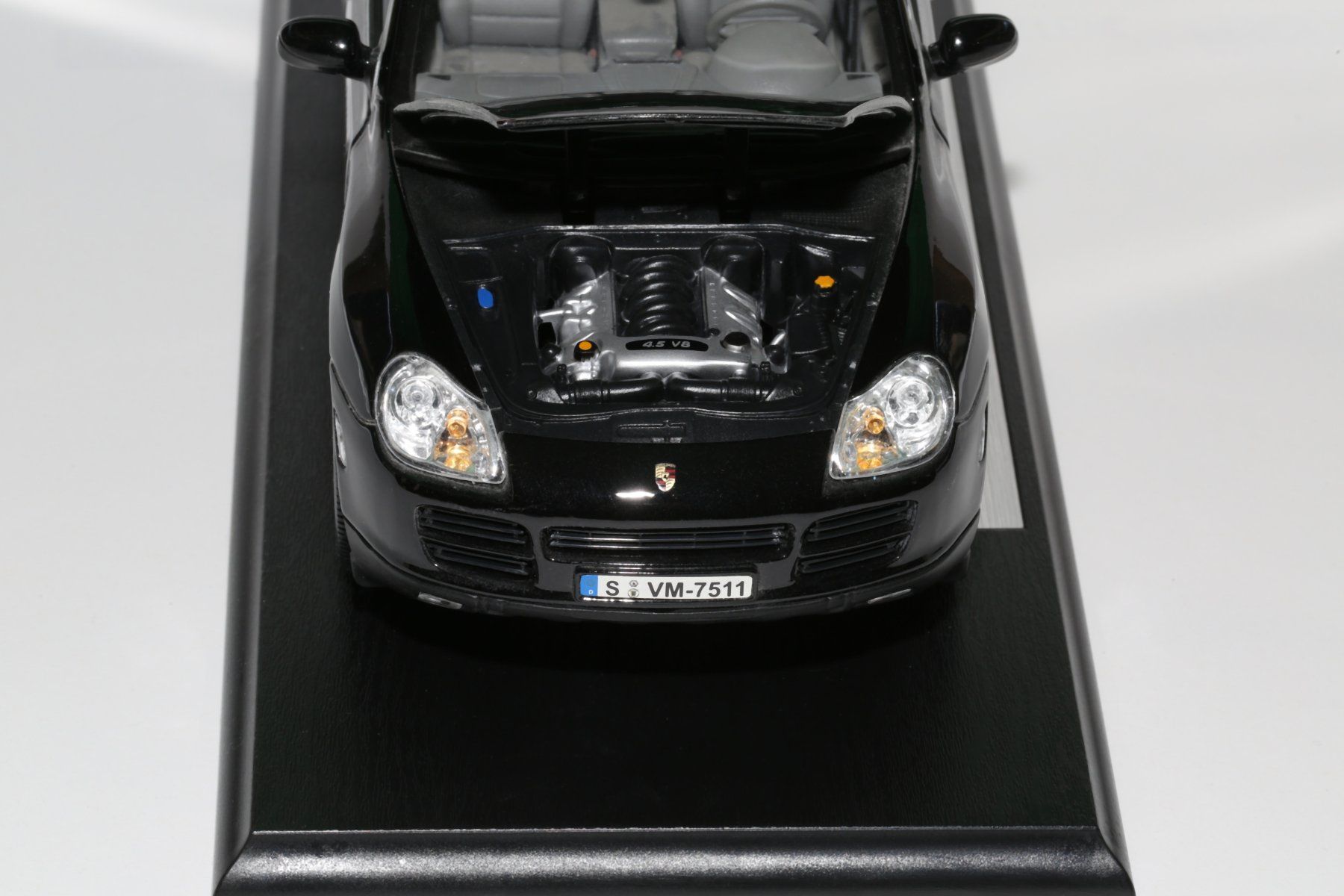 Porsche Modellini d'auto: Porsche Cayenne S Modellauto 1:18 – Nuovo (secondo la descrizione) da Widnau venduto da deltafighter2 5