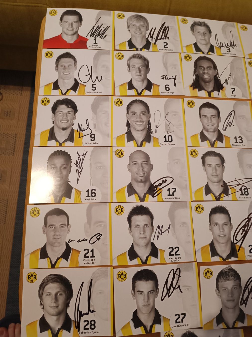 Autografi: 25x Borussia Dortmund - BVB Handsignierter Satz – Usato da Menziken venduto da Artographs 1