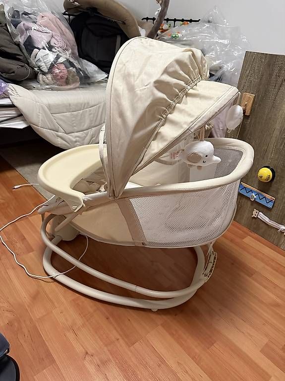 Sdraiette & Sdraiette a dondolo: elektrische Babyschaukel – Usato da Ehrendingen venduto da 50sedi 1