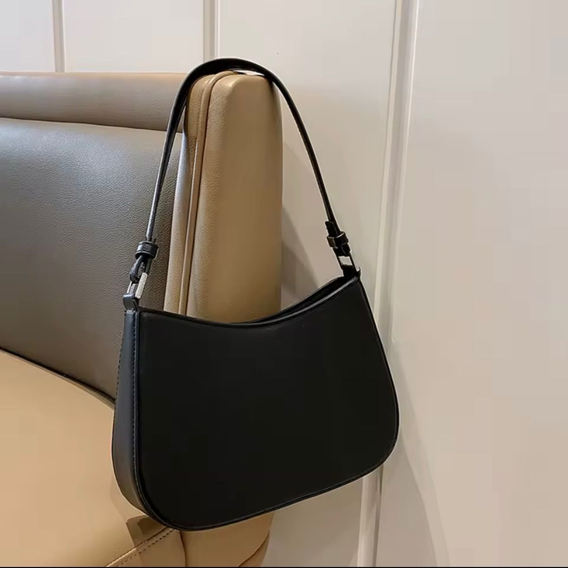 Borse da donna: Damen Tasche – Usato da Kloten venduto da swarovski16