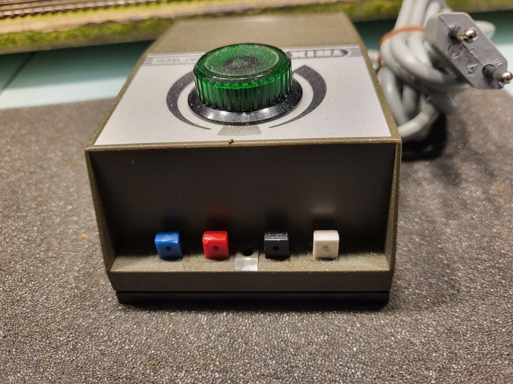 TRIX Compact Trafo Fahrregler Transformator Modellbahn in Nordrhein