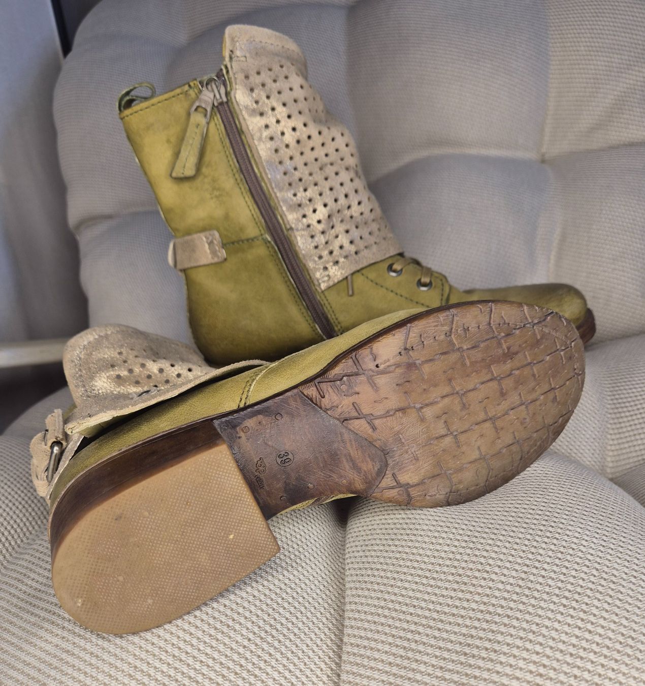 Mjus Scarpe da donna: Lederstiefeletten Mjus – Nuovo e nell'imballaggio originale da Leissigen venduto da ali_k9v8 2
