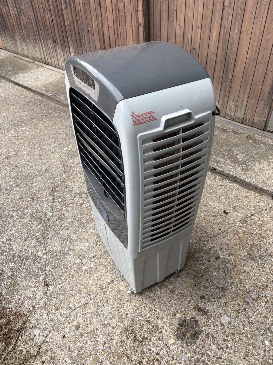 Ventilazione: Star Progetti Brezza 70 Luftkühler Modell HLB-18D grau – Usato da Menzingen venduto da Edelmuni7 3