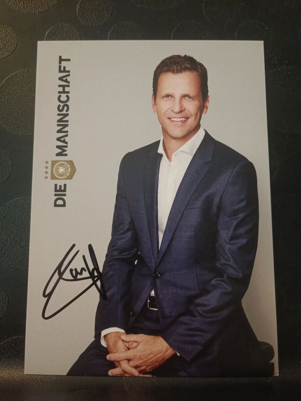 Autografi: Oliver Bierhoff - handsigniert DFB  Autogrammkarte – Usato da Menziken venduto da Artographs