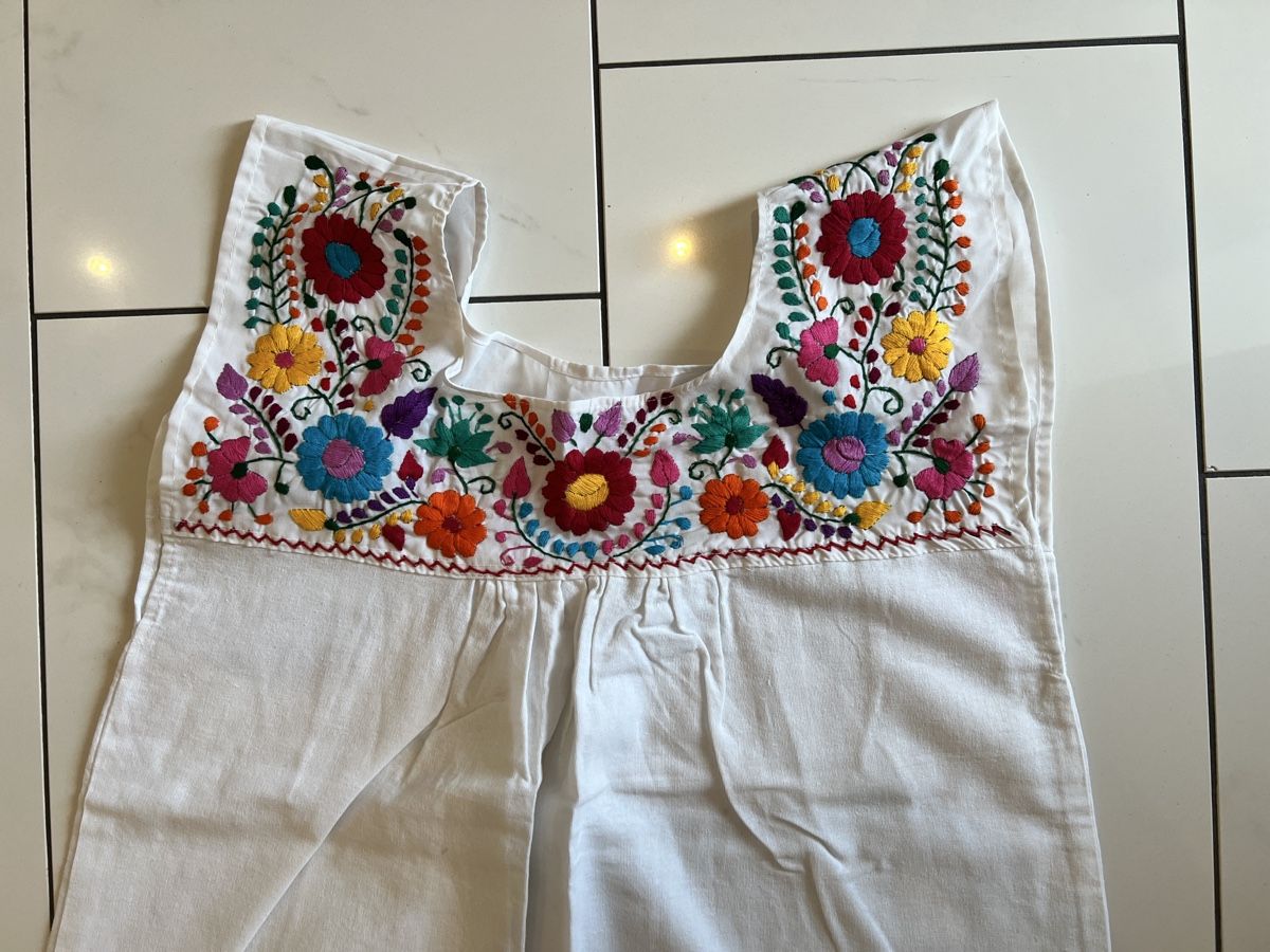 Vestiti: Mexikanisches Kleid Handarbeit M – Nuovo e nell'imballaggio originale da Aristau venduto da Fernandae123 2