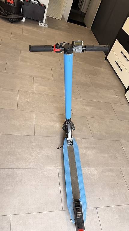 Scooters: E Scooter Classic 20 kmh – D'occasion à Bonaduz par A13_Automobile 1