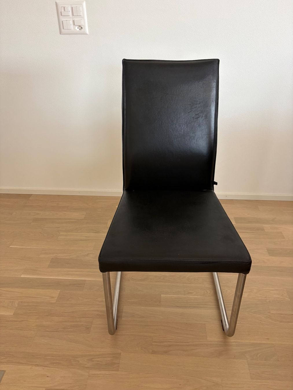 Chaises: KFF Aura Designer Stühle, 6er - Leder – D'occasion à Cham par Mintfox 2