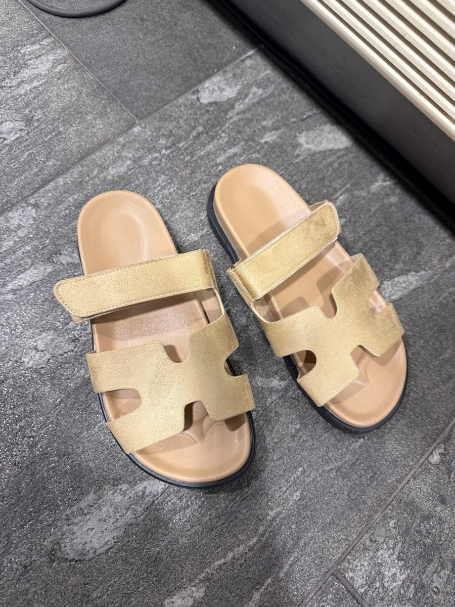 Damenschuhe: Pantoletten beige 37/38 – Neu (gemäss Beschreibung) aus Bülach von sawa22