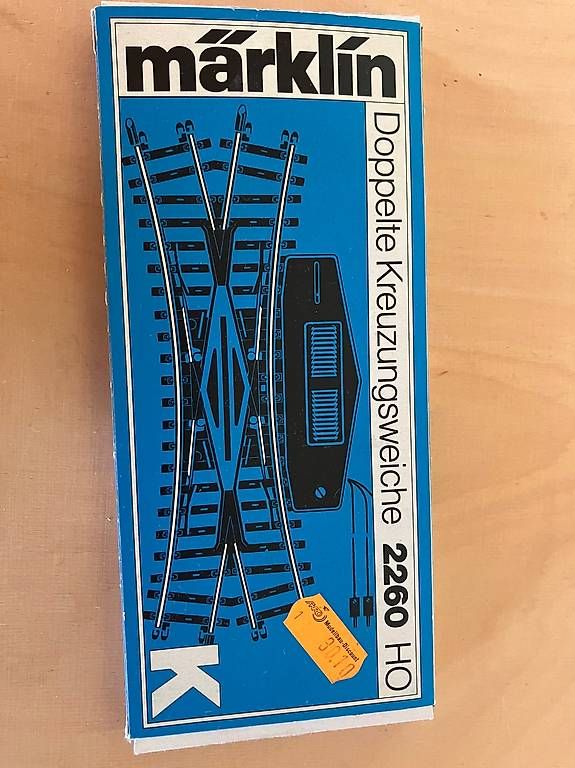 Märklin Modelleisenbahnen: Doppelkreuzungsweiche 2260 – Defekt aus Mont Tramelan von Oktober1958