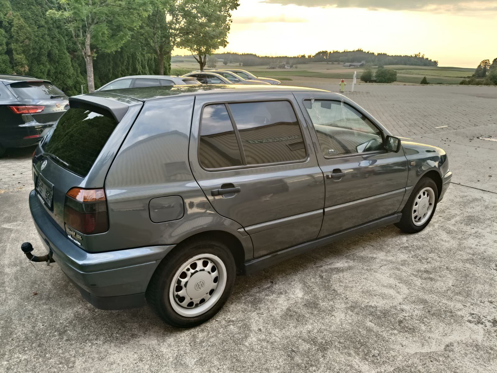 VW Autos: VW Golf 3 syncro – Gebraucht aus Brütten von DemitemBus 3