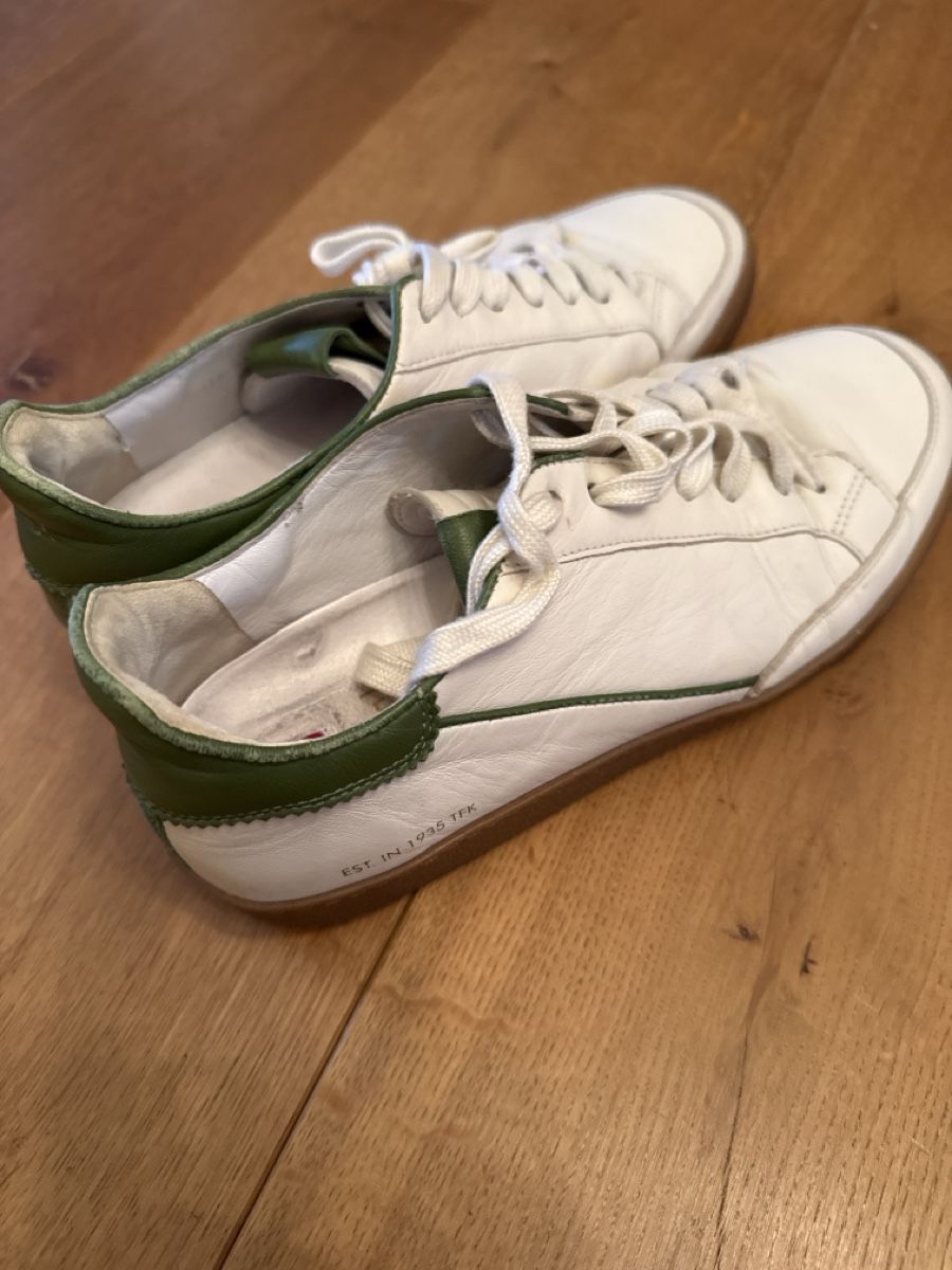 Chaussures femmes: Högl Sneaker 37.5 – D'occasion à Lenzburg par megi1977 1