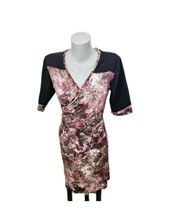 romantisches Kleid floral Gr. S. Ganz neu
