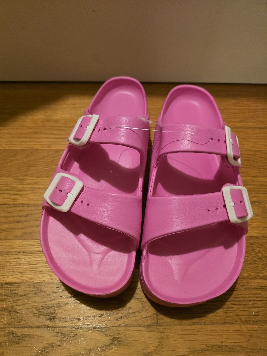 Scarpe per ragazze: NEUE pinke Badeschuhe, Gr. 37 – Nuovo e nell'imballaggio originale da Lommiswil venduto da PositiveVibe
