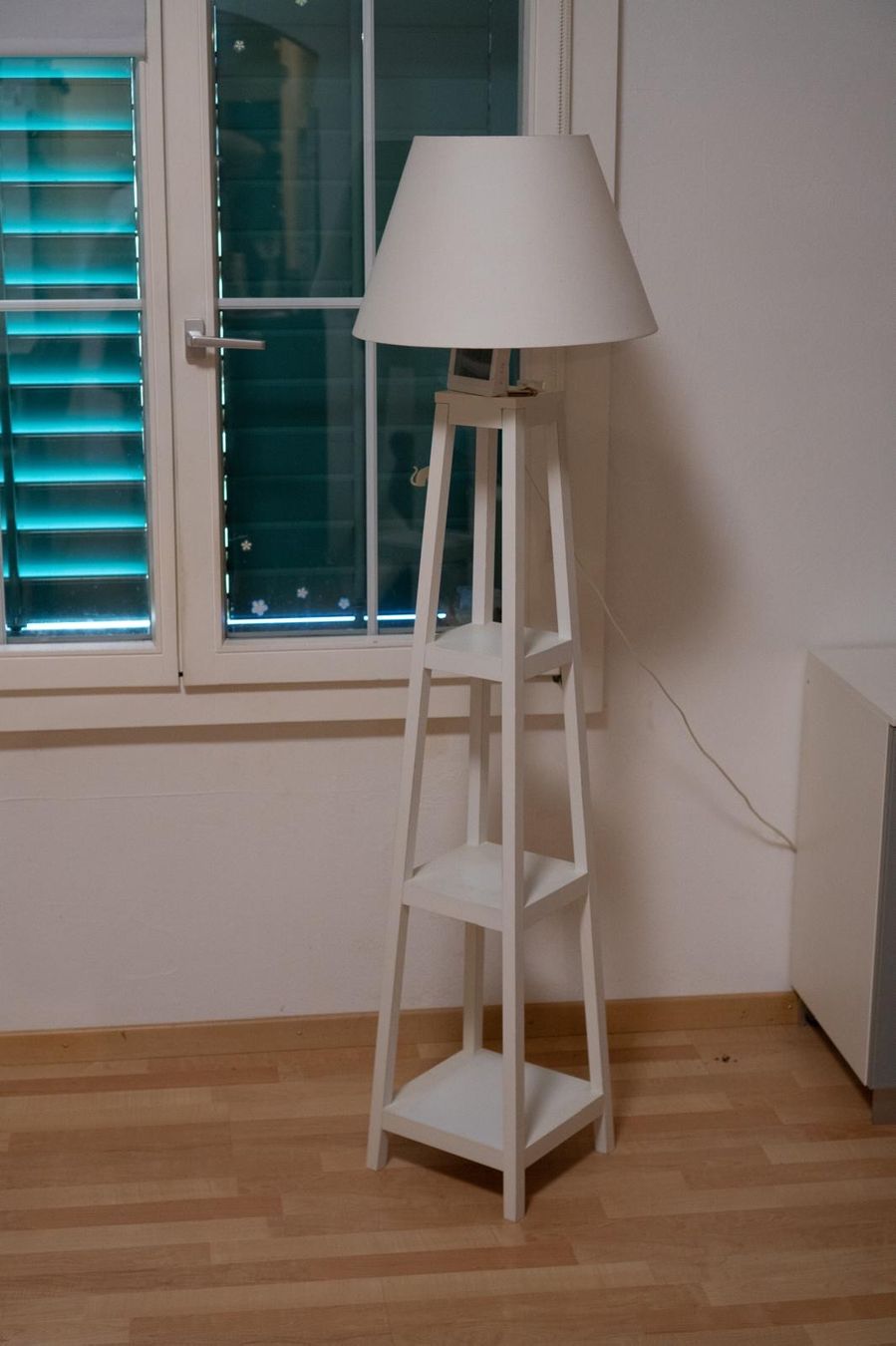 Lampes: Stehlampe – D'occasion à Schübelbach par lau_7lzf