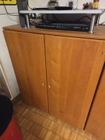 Biete massive Holzschrank Marke Team 7
