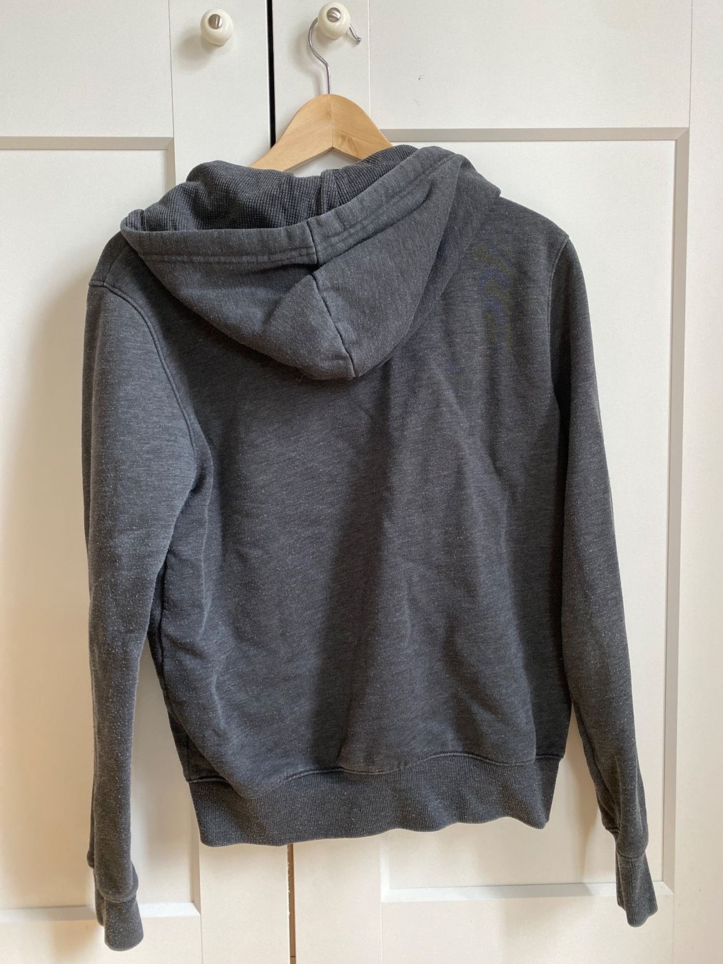 C&A Giacche: Hoodie Jacke 1.- Startpreis – Usato da Horgen venduto da Aimee86 1
