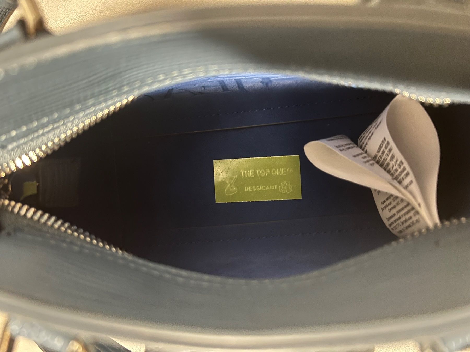Altro in  Abbigliamento & Accessori: Sac à main Trussardi Jeans bleu clair – Nuovo e nell'imballaggio originale da Crans VD venduto da sle_7hng 4