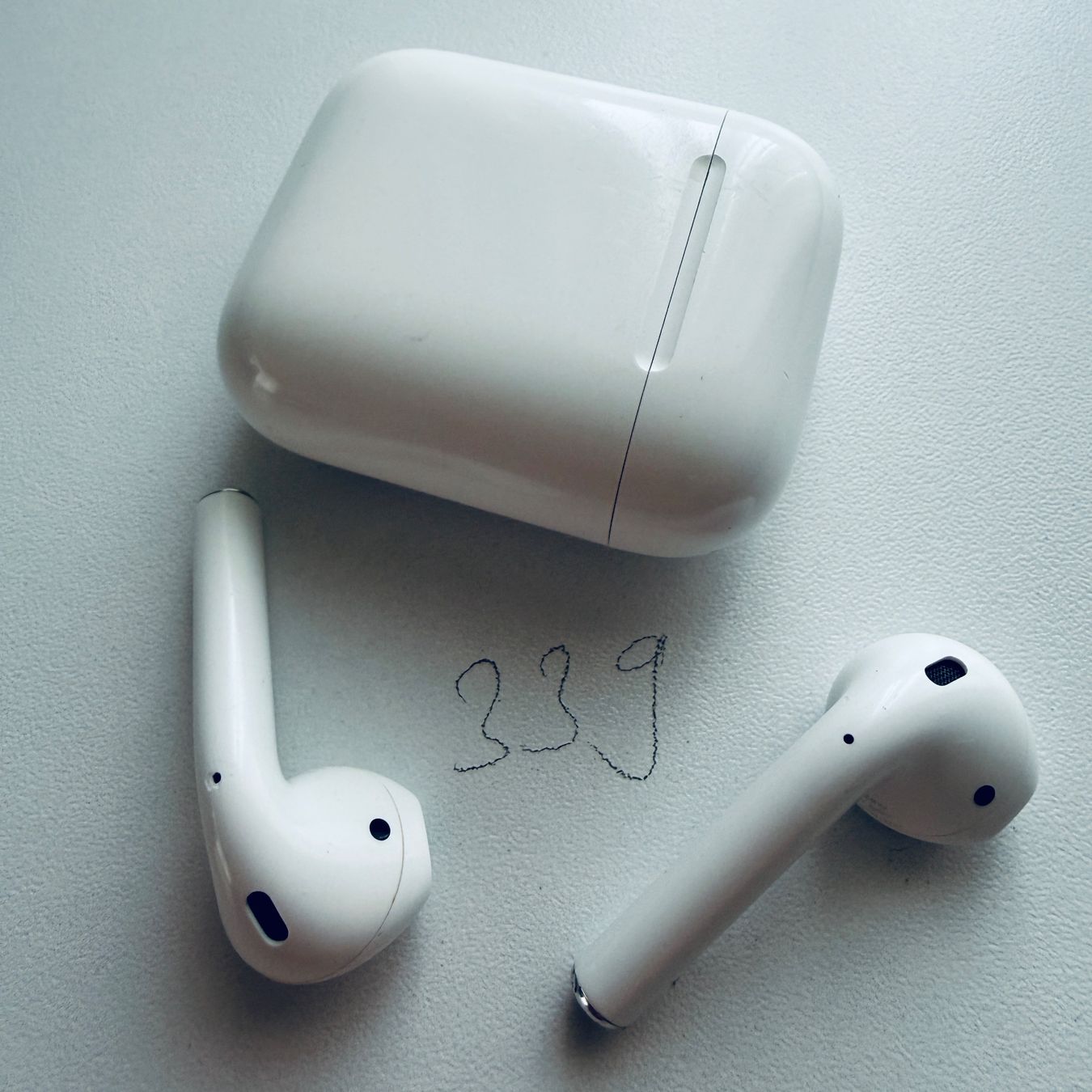 Apple Kopfhörer: Original Apple AirPods 2 Gen. Wireless Kopfhörer & Case – Gebraucht aus Basel von MY.AIRPODS.SHOP 8