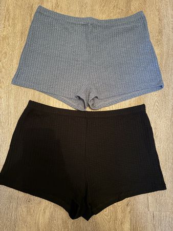 2 Shorts Set Shein blau schwarz Grösse XL Zustand neu