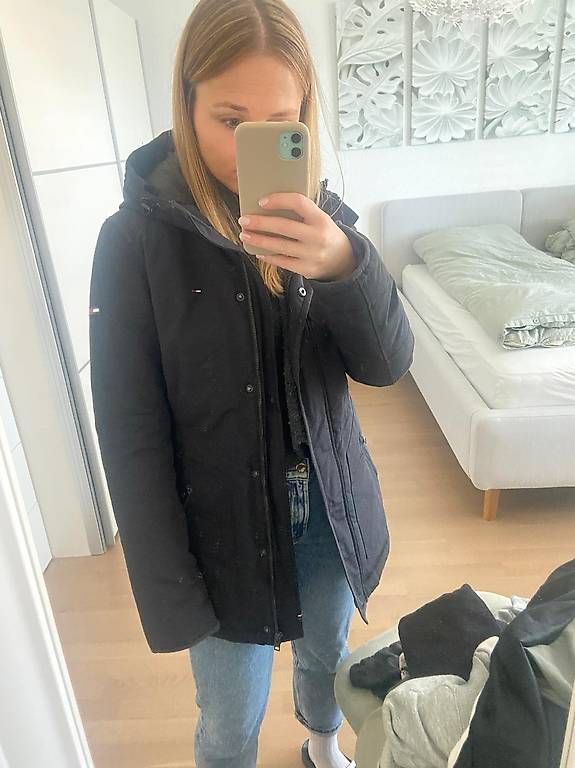 Giacche: Tommy Hilfiger Winterjacke  schwarz – Usato da Stetten AG venduto da jen_f6cj 1