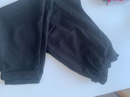 Schwarze Stoffhose von Clockhouse, Gr. 44