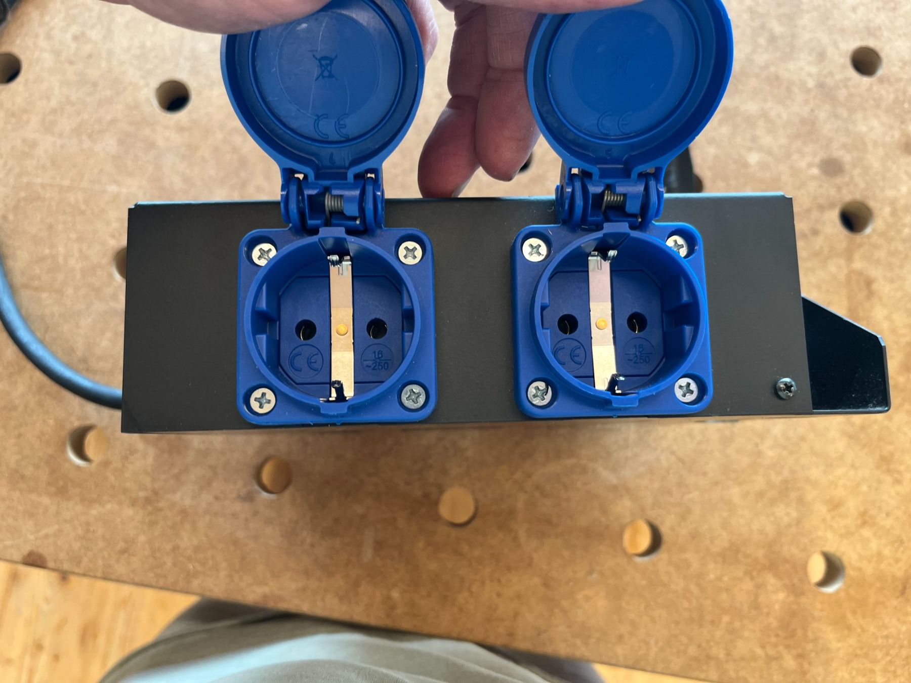 Elektronikbauteile: Stairville DDS-405 DMX Dimmer & Switchpack – Gebraucht aus Benken SG von Netzton 3