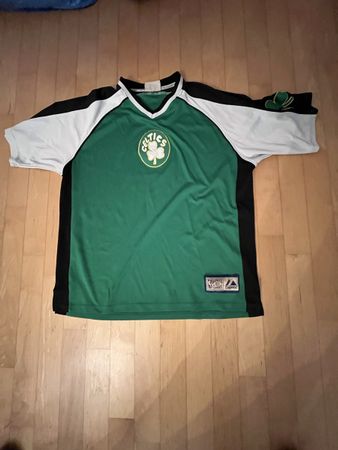 T-Shirt Majestic NBA Hardwood Celtics Grösse L neuwertig