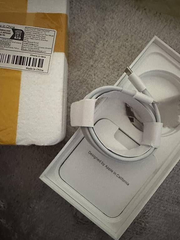 Handys / Smartphones: iPhone 13 – Gebraucht aus Sursee von mxl_9cd9 4