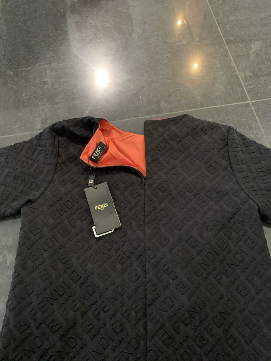 Fendi Vestiti: Fendi skims Kleid – Nuovo (secondo la descrizione) da Bergdietikon venduto da zor_856j 7