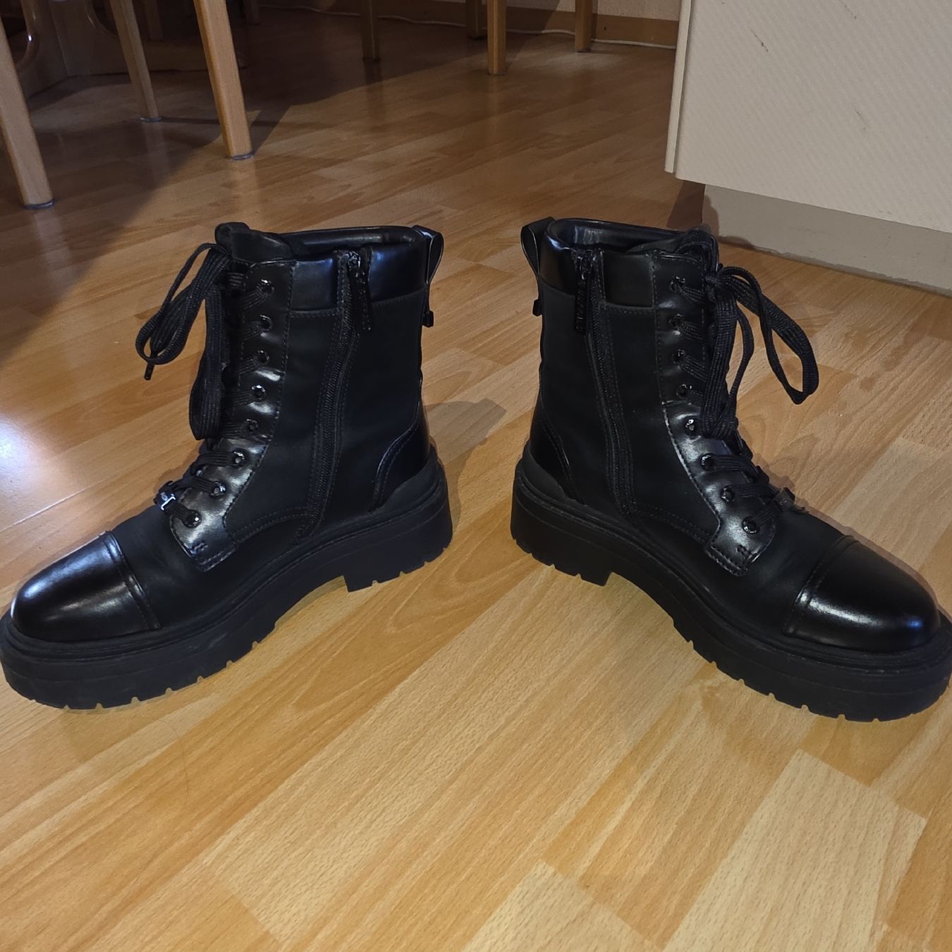 Buffalo Scarpe da donna: Buffalo Schuhe Gr. 39 – Usato da Muttenz venduto da sky_g5zw 3