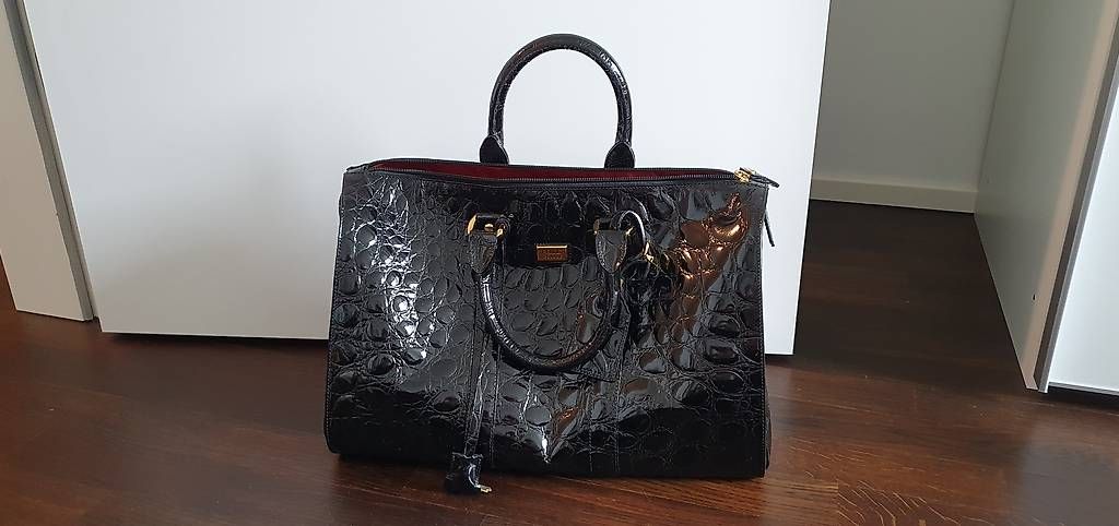 Borse da donna: Gianfranco Ferré Vintage Handtasche schwarz – Usato da Zürich venduto da zuHause75 1