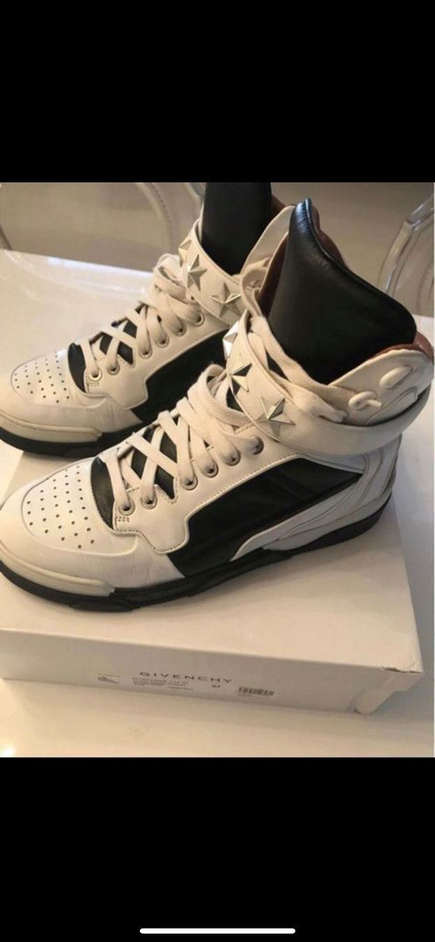 Givenchy Scarpe da donna: Givenchy Sneakers Tyson 37 très bon età – Usato da Torre venduto da Mon.ShuShu 4