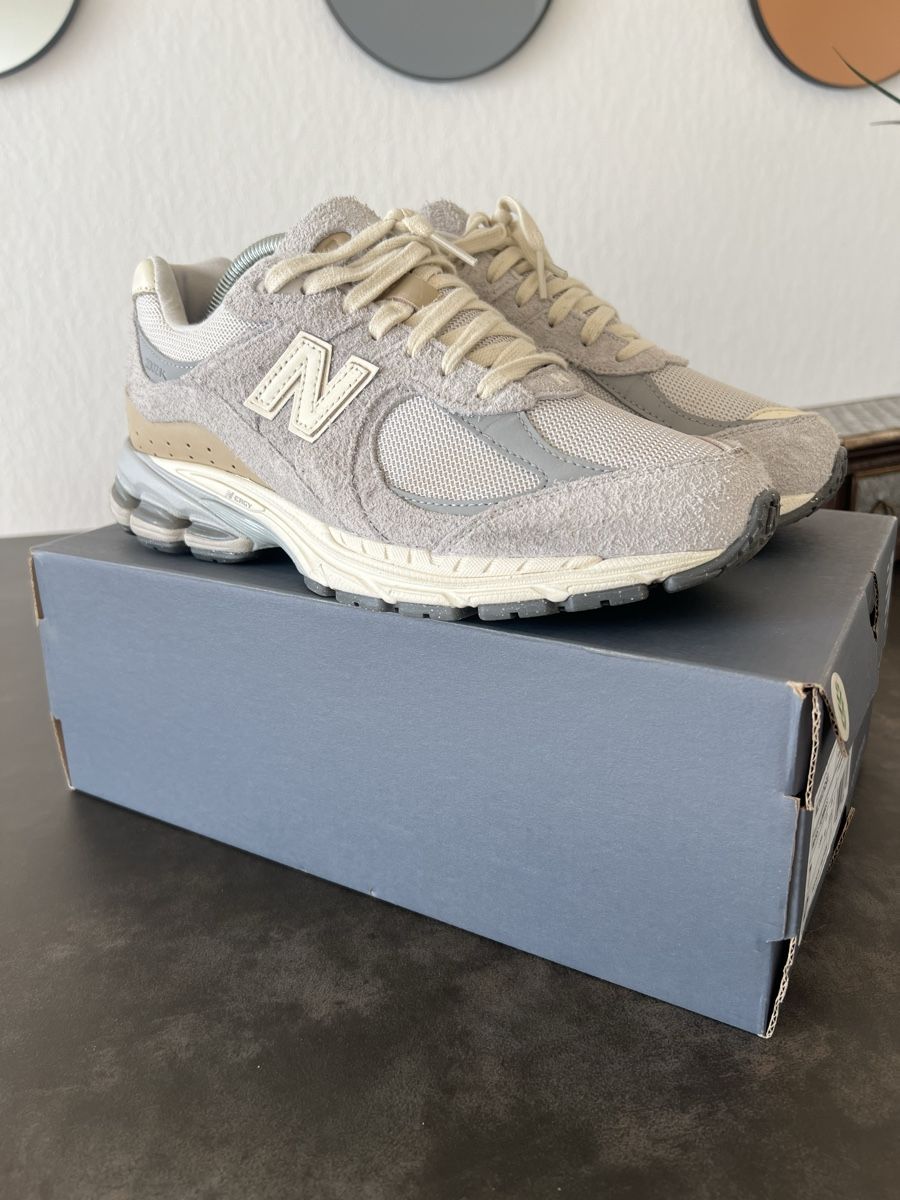 New Balance Herrenschuhe: New Balance 2002R Protection Pack Gris – Gebraucht aus Pully von Afagone 4