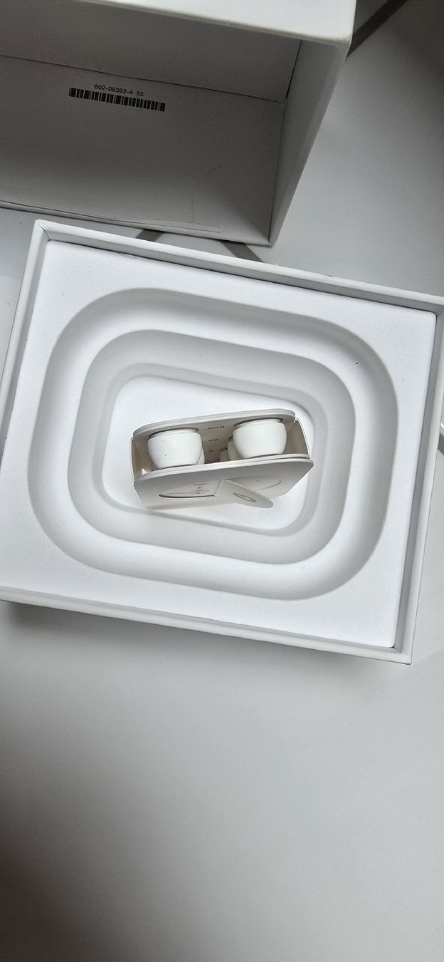 Apple Kopfhörer: Apple Airpods  pro 3 – Neu (gemäss Beschreibung) aus Zeiningen von Efifi 2