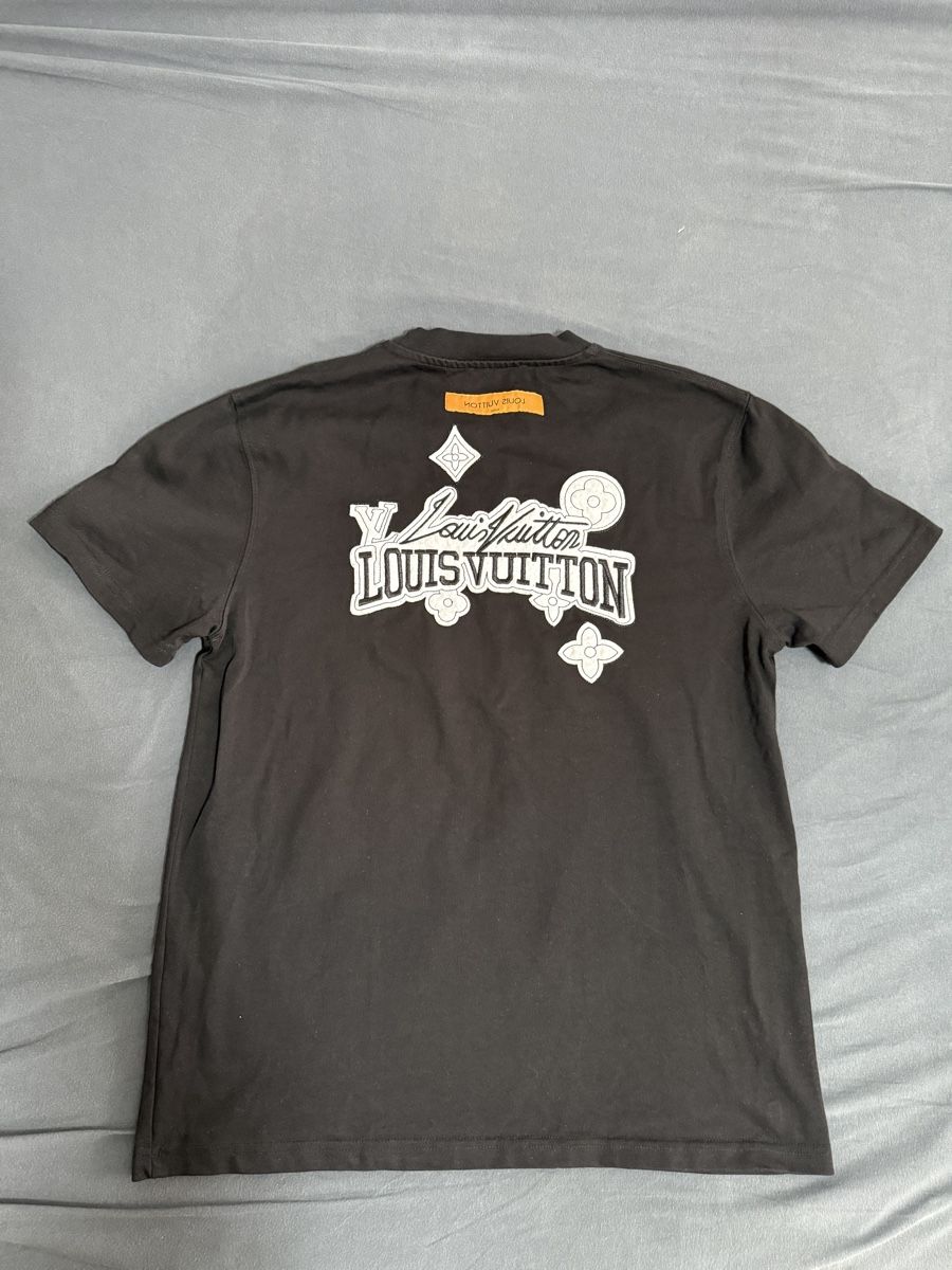 Louis Vuitton T-shirt: LV T-Shirt Schwarz Gr. M – Nuovo (secondo la descrizione) da Lupfig venduto da Abi_m07 1