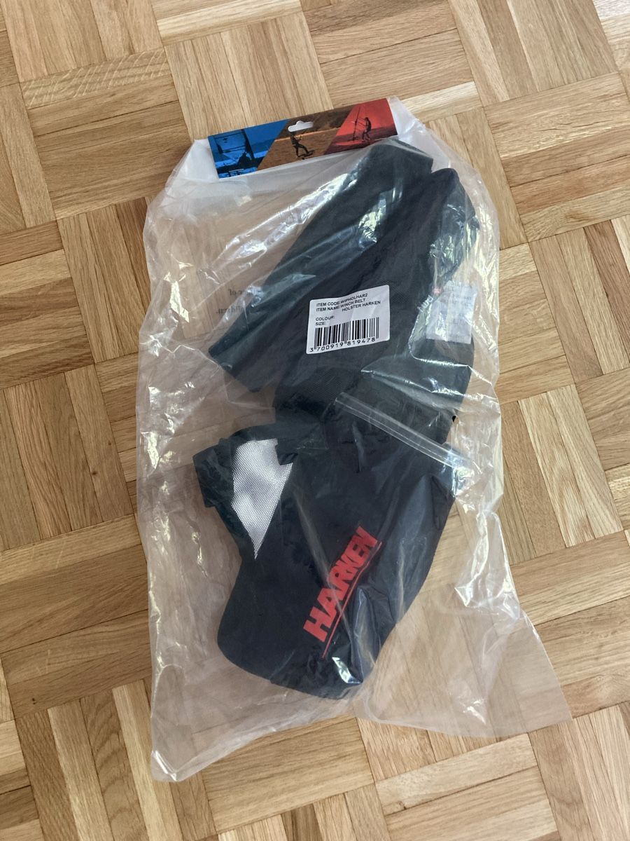 Lotti di vestiti: Ceinture manivelle de Winch Harken – Nuovo e nell'imballaggio originale da Lausanne venduto da Mathis28