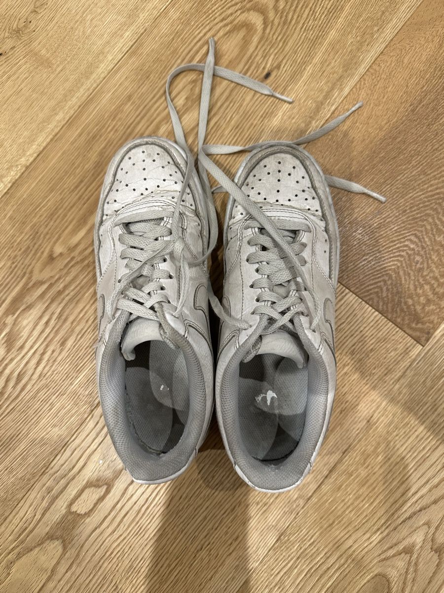 Nike Scarpe da uomo: Nike Turnschuhe weiss Grösse 40 gebraucht – Usato da Bern venduto da Klaas06 4