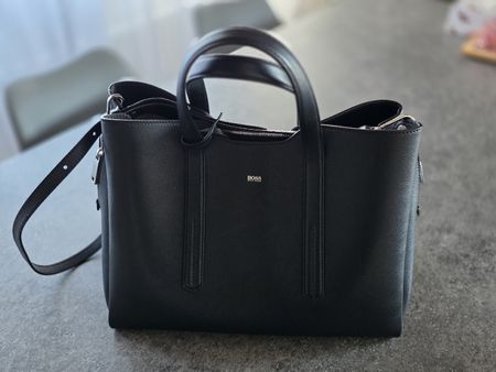 Handtasche Boss Taylor Tote leder schwarz gebraucht
