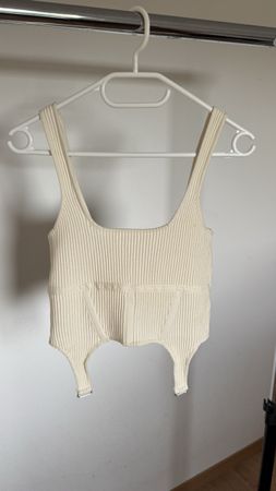 Stylisches neues Zara-Top.  