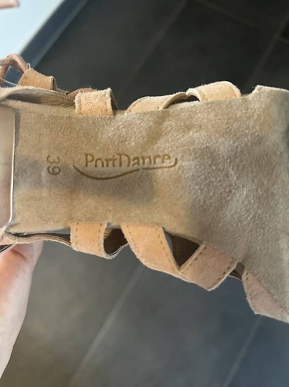 Chaussures femmes: Tanzschuhe – D'occasion à Bern par manu0100 3