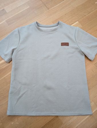 T-Shirt Herren Grösse M beige mit Muster neuwertig