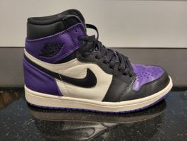 Air Jordan 1 High (EU 42 / US 8.5)