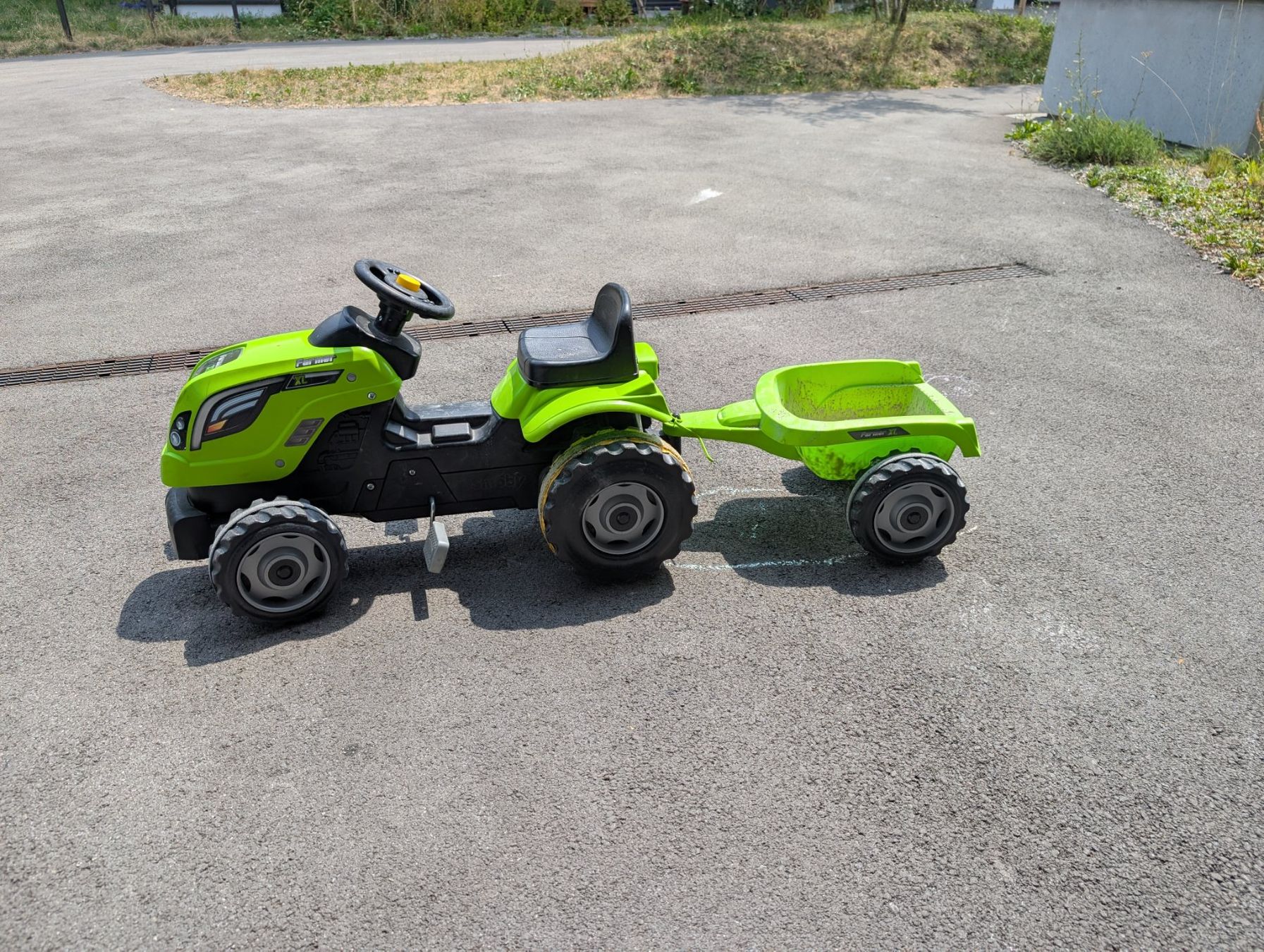Veicoli per bambini: Trett-Traktor mit Anhänger – Usato da Root venduto da ErikaMoos