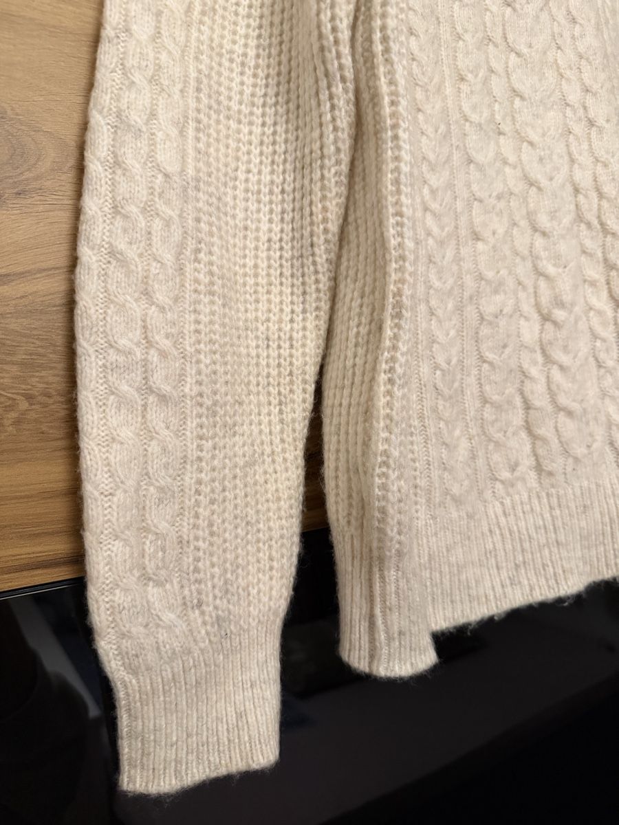 C&A Pullover & Sweatshirts: Rollkragenpullover C&A beige Zopfmuster Grösse M. – Gebraucht aus Adliswil von StephanieAnnina 6