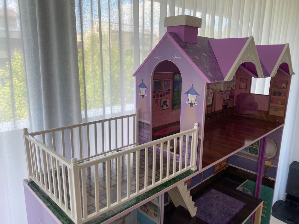 Grand holiday best sale villa dollhouse