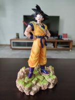 Superbe figurine de Son Goku avec base - Dragon Ball Z