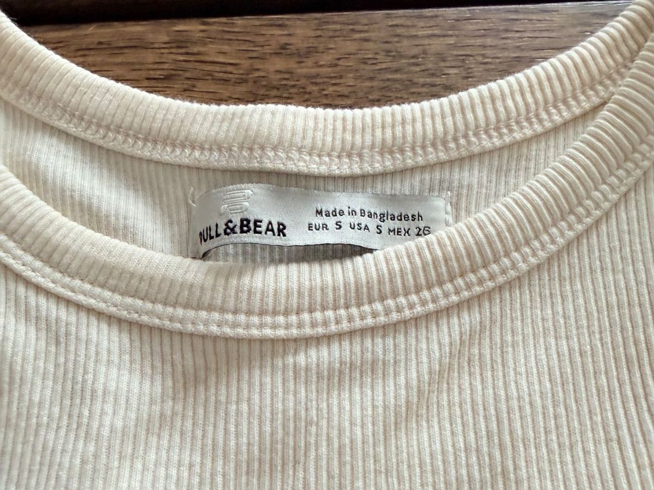 Pull&Bear Top: Weiss-beiges Top, Pull&Bear (S) – Usato da Thalwil venduto da cla_95y9 1