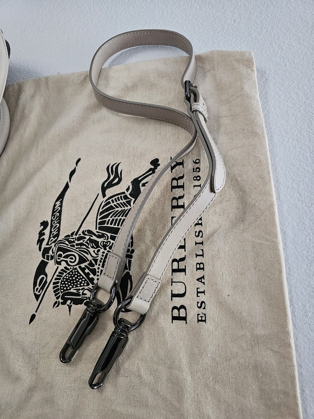 Burberry Taschen für Damen: original burberry smoke trench tote – Neu (gemäss Beschreibung) aus bellinzona von zeus6535 2