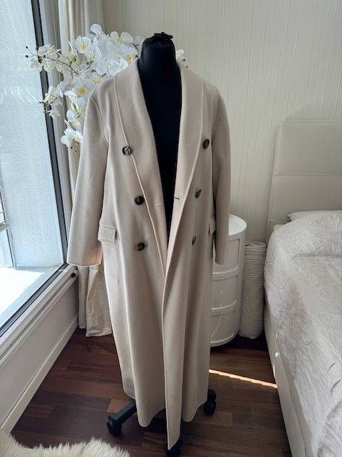 Cappotti: MASSIMO DUTTI Mantel Wolle Hellbeige 42 wNEU – Nuovo (secondo la descrizione) da Zuerich venduto da Moochie 1