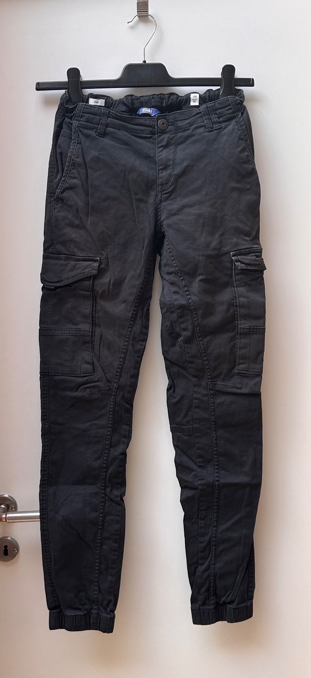 Hosen: JACK&JONES Hose – Gebraucht aus Dättwil AG von fio_d76l